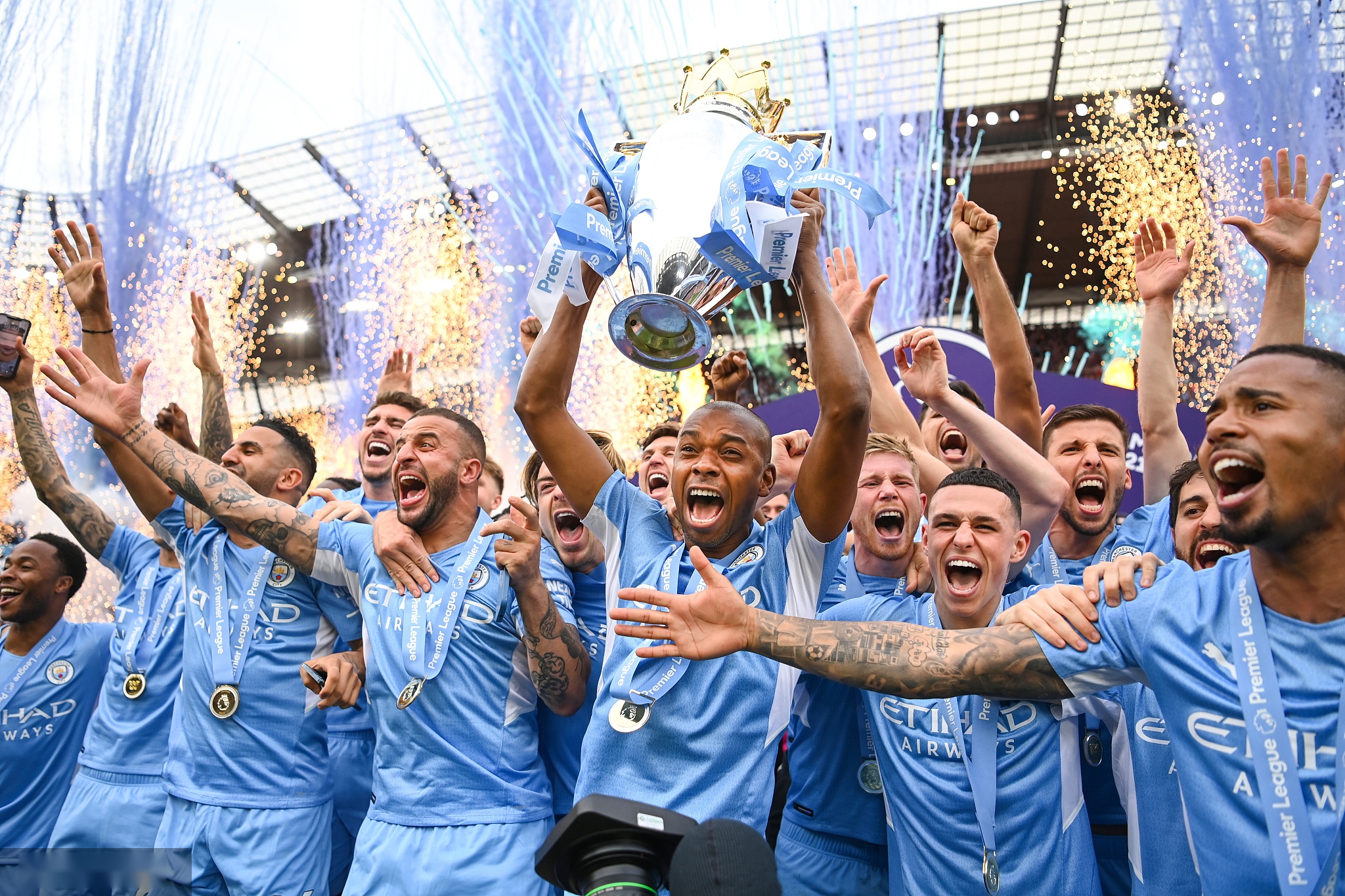 策略形成潜 策略形成潜