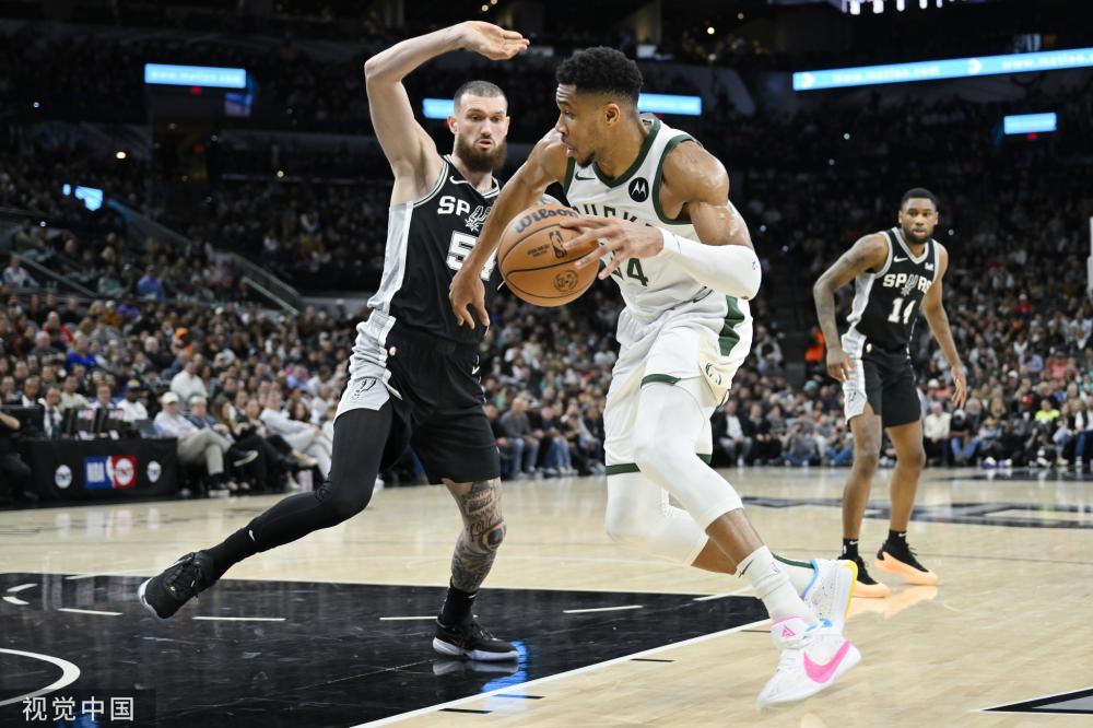 成功奠定了 成功奠定了