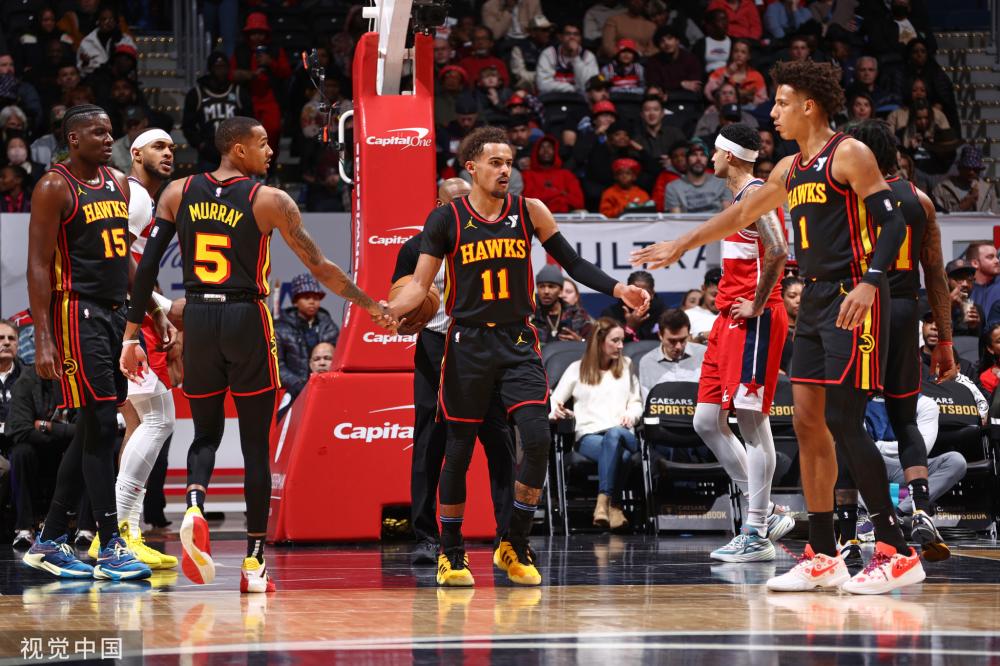 区正在通过 区正在通过